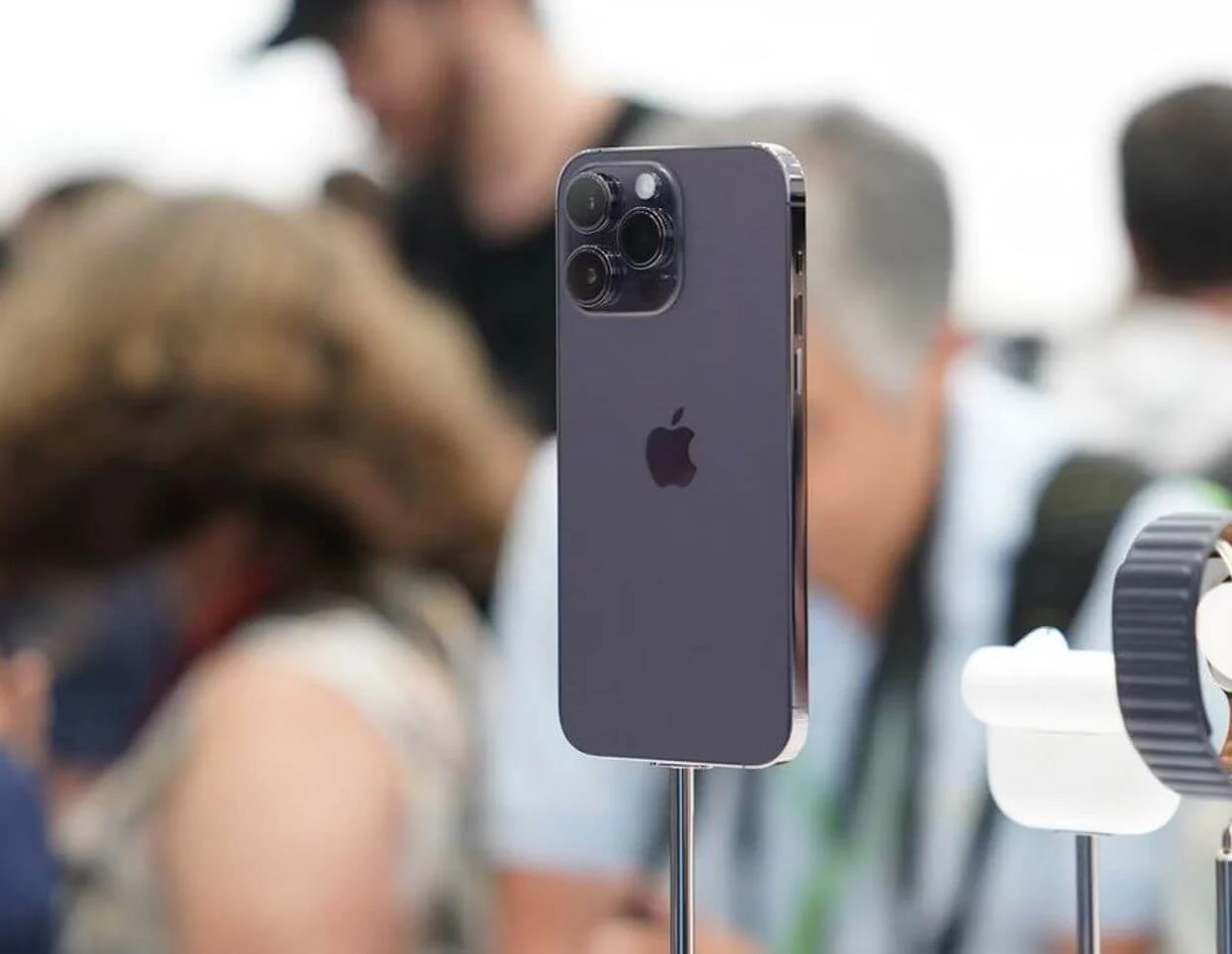 Kuo: Apples Umsatz mit iPhone-Verkäufen könnte in diesem Quartal aufgrund der Proteste in der Foxconn-Fabrik um 20-30% sinken