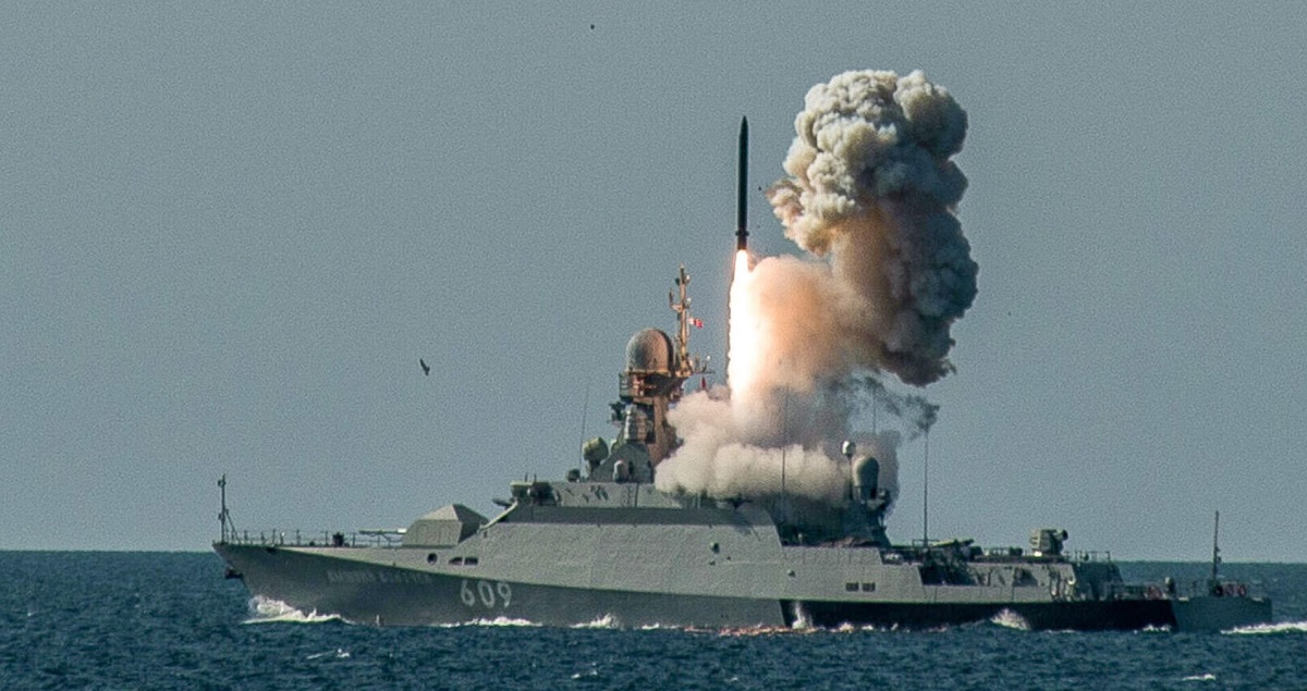 De Oekraïense luchtmacht vernietigde 16 strategische luchtraketten Kh-101, Kh-555 en Kalibr kruisraketten op zee.