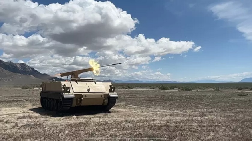 В США прошли испытания роботизированного танка компании BAE Systems с ракетами APKWS