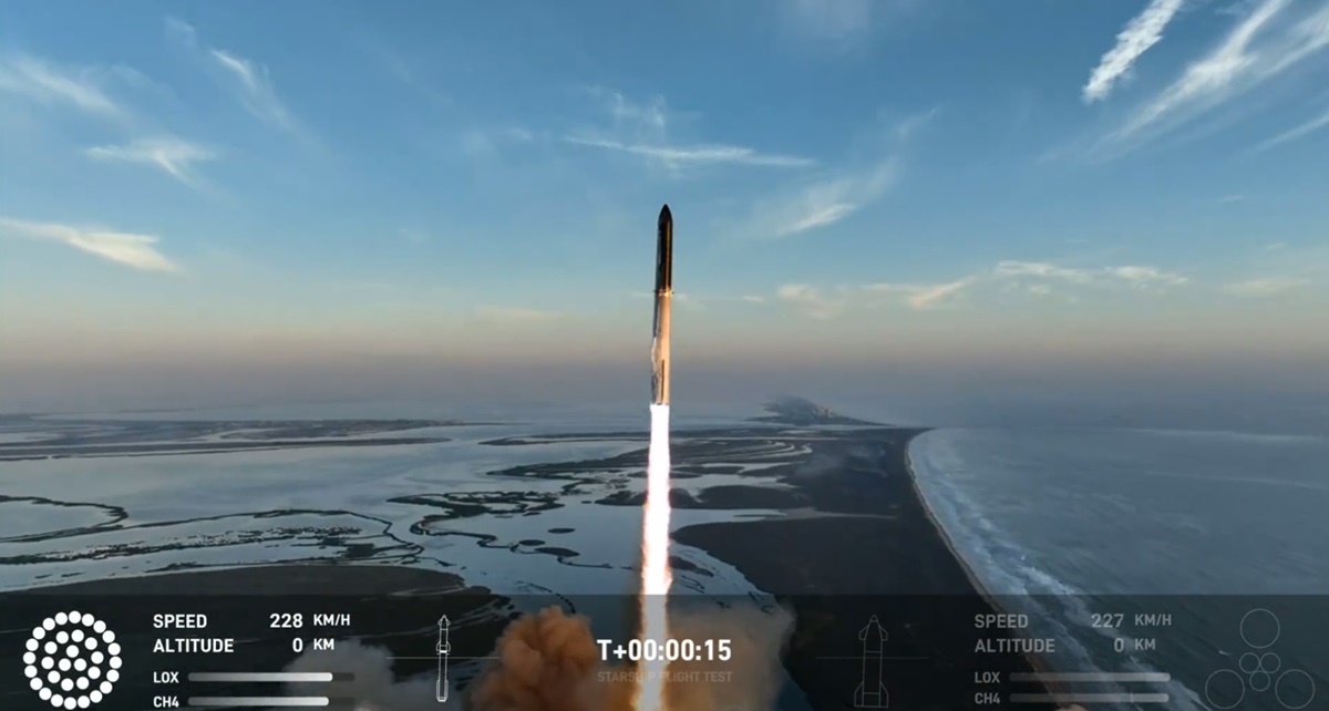SpaceX втратила Starship через 9 хвилин після старту, а ракета Super Heavy вибухнула під час спуску в Мексиканську затоку