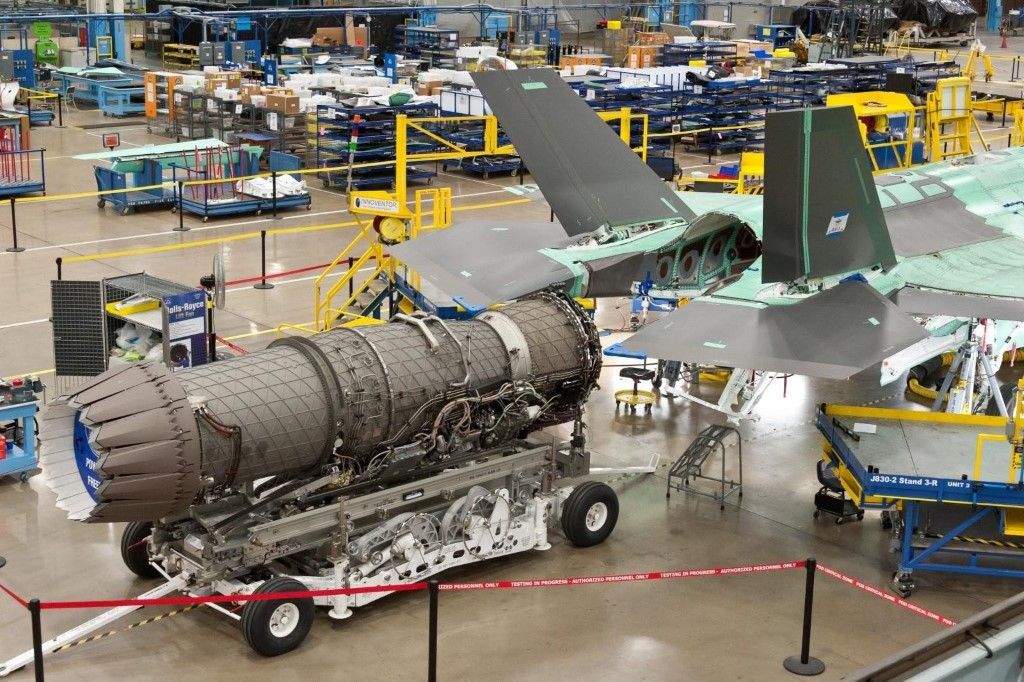 Pratt & Whitney erhält einen Auftrag über 2,02 Mrd. USD für die Produktion einer neuen Serie von F135-Triebwerken für die fünfte Generation des Kampfjets F-35 Lightning II