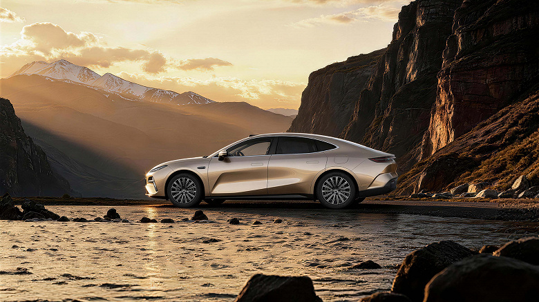 Geely Galaxy Star 8 Voyager задняя часть