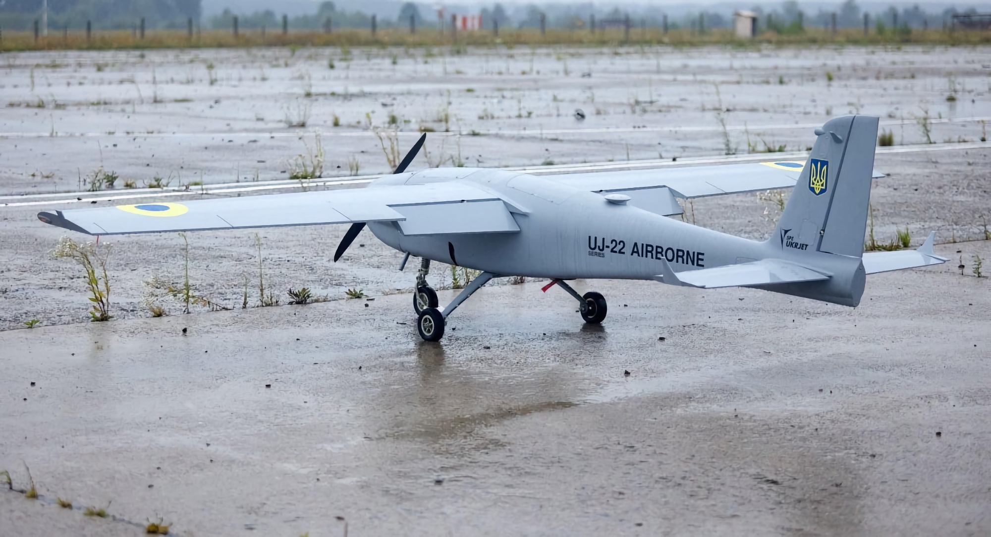 Ukraine's security service used 18 drones to attack a military camp in russia, with about 80 pieces of equipment on it