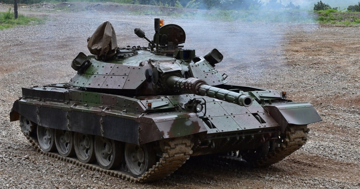 L'Ukraine montre pour la première fois des chars M-55S améliorés sur le champ de bataille