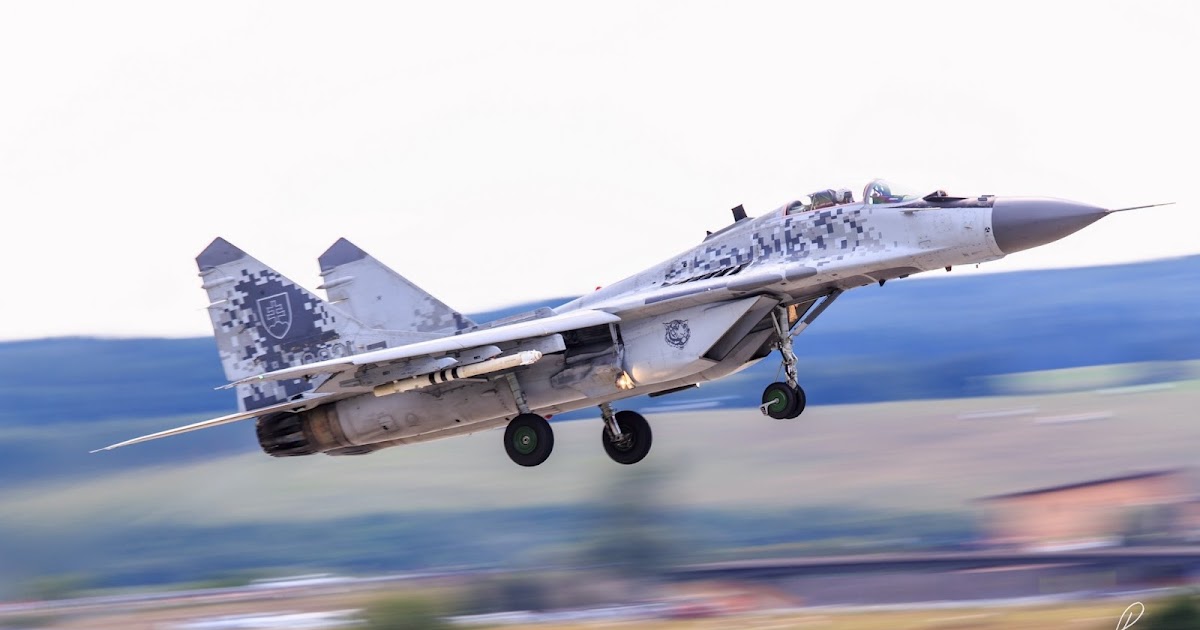 Словаччина назвала умову, за якої передасть Україні винищувачі МіГ-29