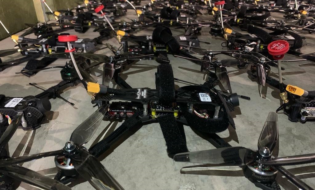 Le forze di difesa ucraine hanno ricevuto più di 1.500 droni Shrike FPV, per un valore di diverse centinaia di dollari.