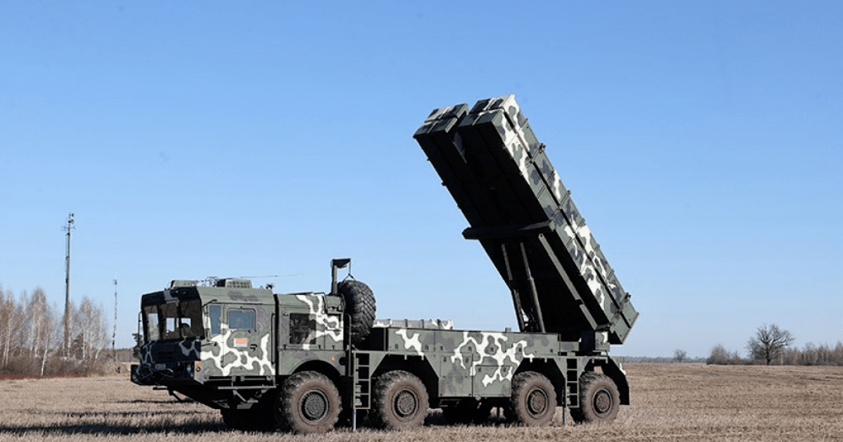 „Polonez” – białoruski MLRS z chińskimi rakietami, którym Łukaszenka grozi Ukrainie i krajom zachodnim