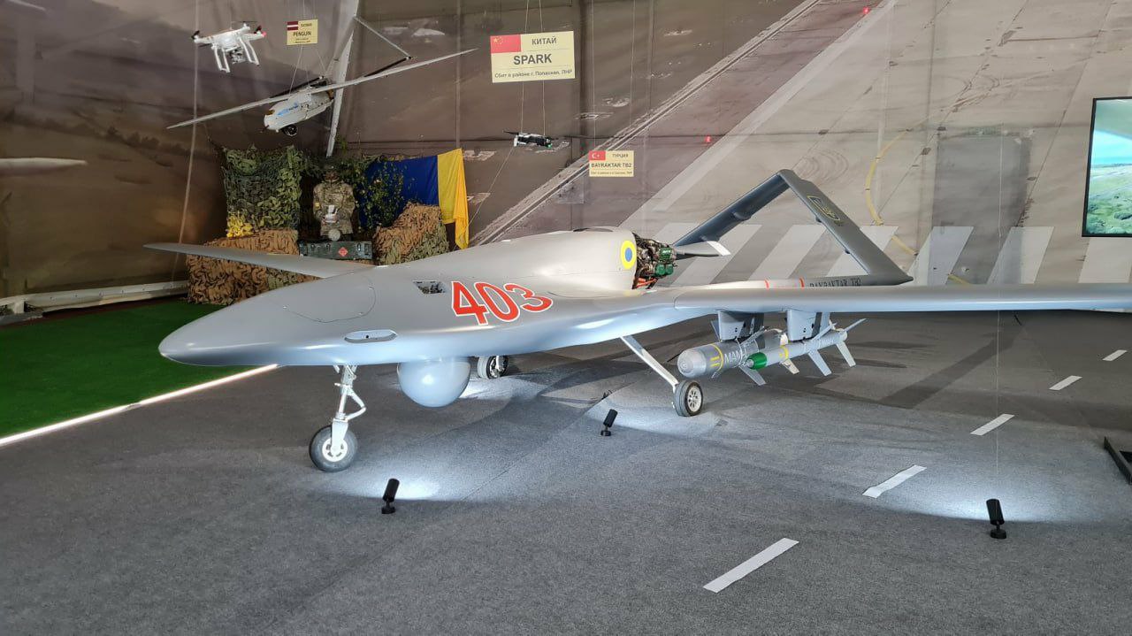 Russia assembled Bayraktar TB2 from wreckage and passed it off as a drone captured in Ukraine