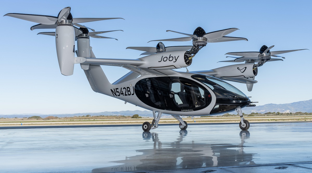 Joby Aviation ha ricevuto il permesso di iniziare i test di volo del primo modello di produzione dell'aerotaxi Joby S4.