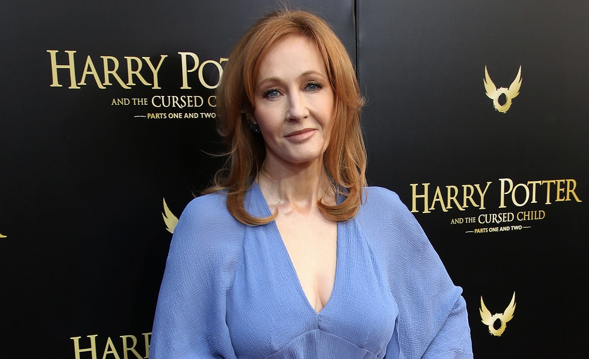 Warner Bros. s'est presque mis d'accord avec Joanne Rowling pour créer une série Harry Potter - chaque livre sera dédié à la saison 1.