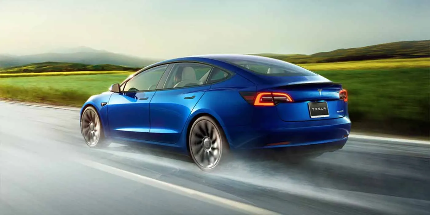 Tesla enthüllt Model 3 Long Range Heckantrieb mit 635 km Reichweite für 46.990 £