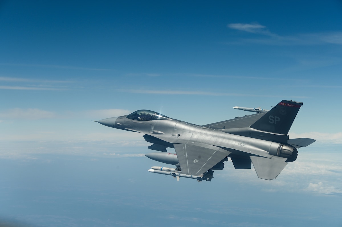 F-16 Fighting Falcon 480-й истребительной эскадрильи США получили радары пятого поколения AESA, которые повышают эффективность против крылатых ракет