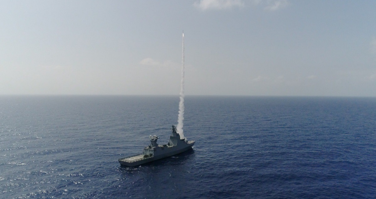 Израиль показал огневое испытание корабельной системы противовоздушной обороны C-Dome для перехвата крылатых ракет и дронов