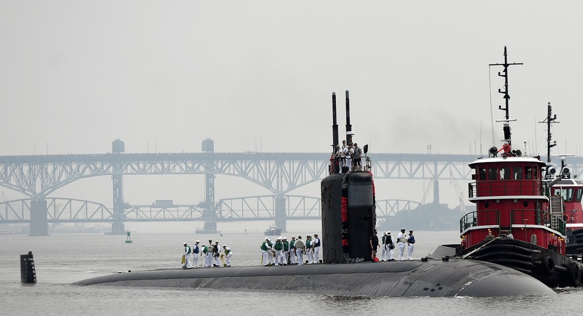 El submarino nuclear de misiles de crucero Tomahawk USS San Juan (SSN 751) es retirado del servicio tras 35 años de servicio