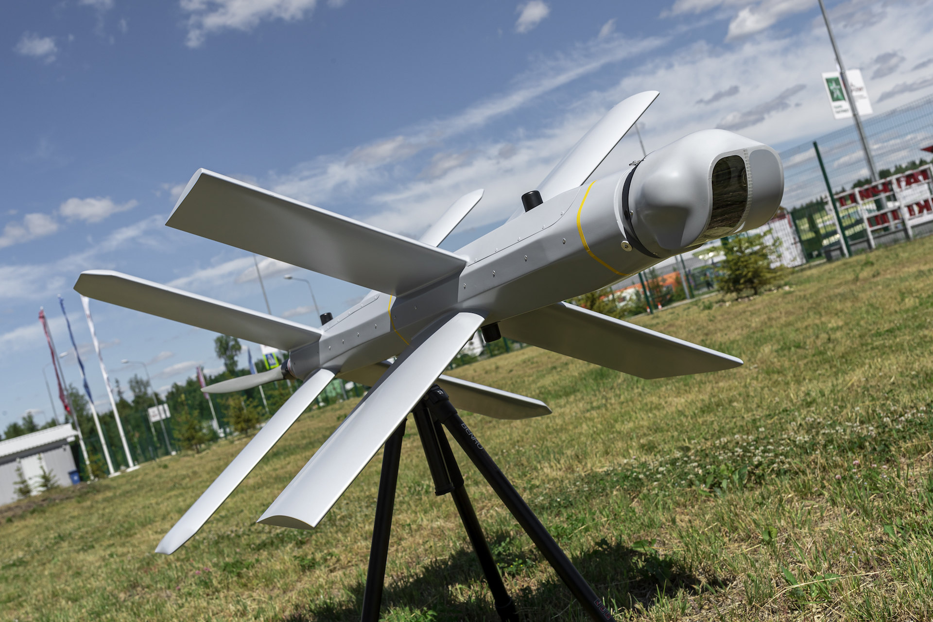 Le forze armate ucraine hanno abbattuto due droni kamikaze russi "Lancet-3"