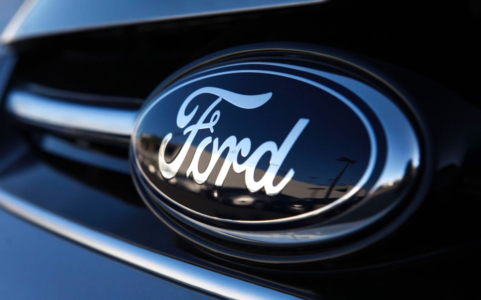 Målrettet reklame på en ny måte: Ford vil ta patent på teknologi for å analysere samtaler i bilene sine