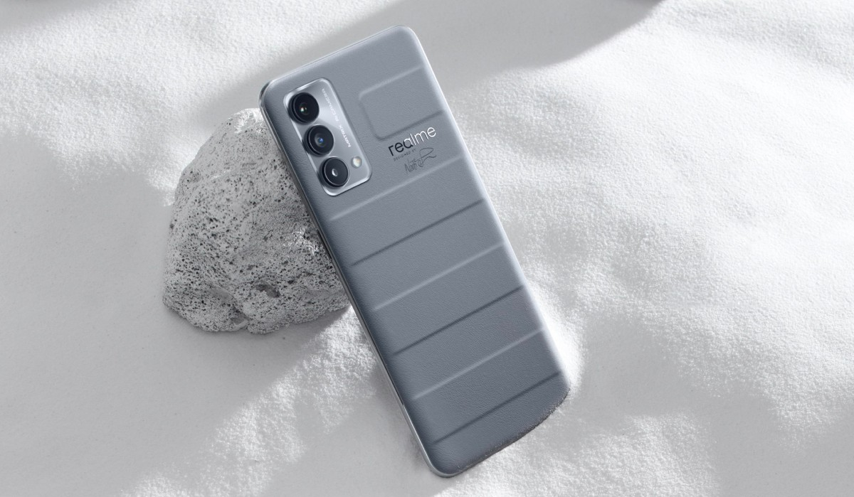 Realme GT Master названо найпотужнішим смартфоном середнього рівня на глобальному ринку