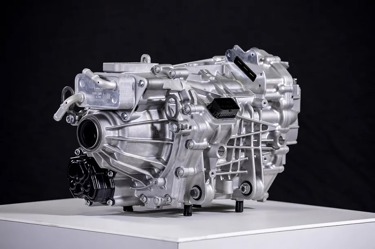 Запас електродвигунів Ford для перетворення ДВС-автомобілів на електромобілі розпродано в рекордні терміни
