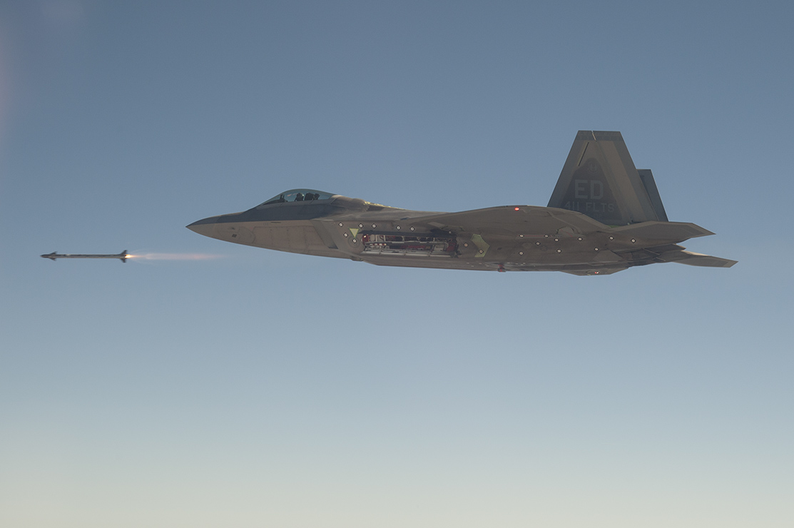 F-22 Raptor uses state-of-the-art AIM-9X Sidewinder missile to destroy Chinese spy balloon that was spying on US strategic targets