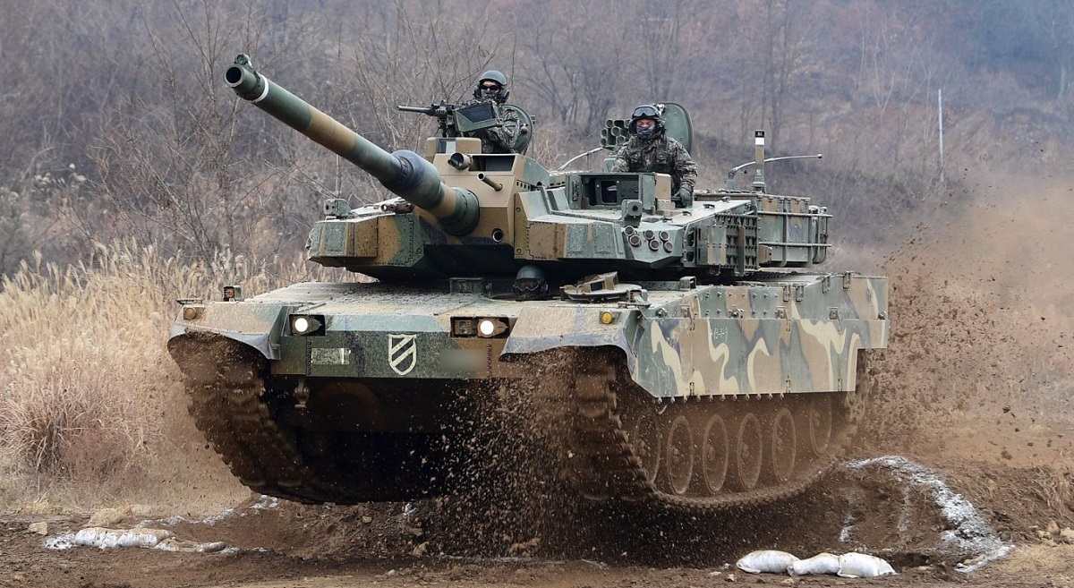 La Repubblica di Corea ha approvato l'acquisto di 150 carri armati da combattimento K2 Black Panther: Seul ne avrà 410, ma vuole aumentare la flotta a 600 unità.