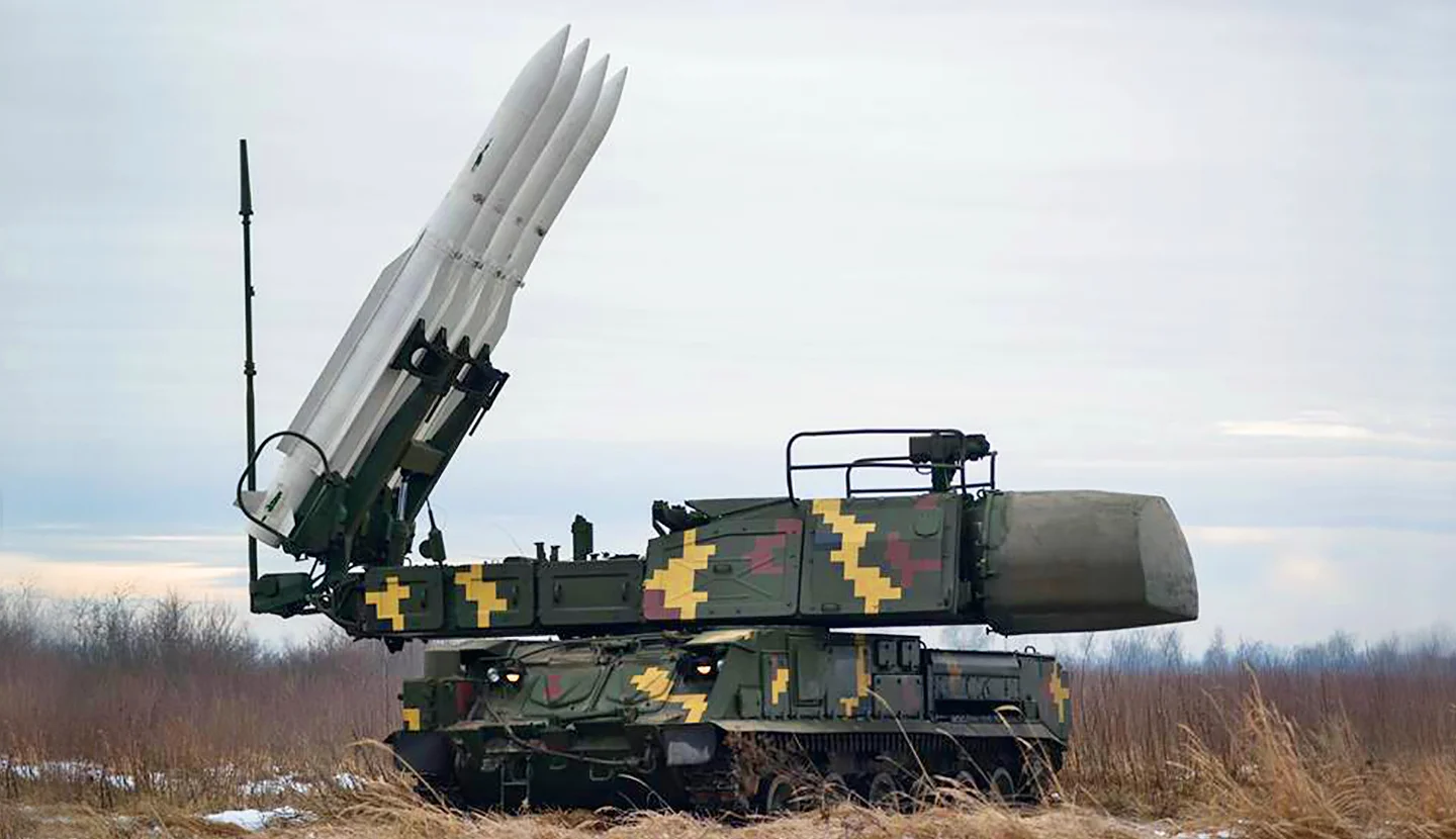 Buk-M1 Boden-Luft-Raketensystem vernichtet russische Orlan-Drohne in 13 Sekunden