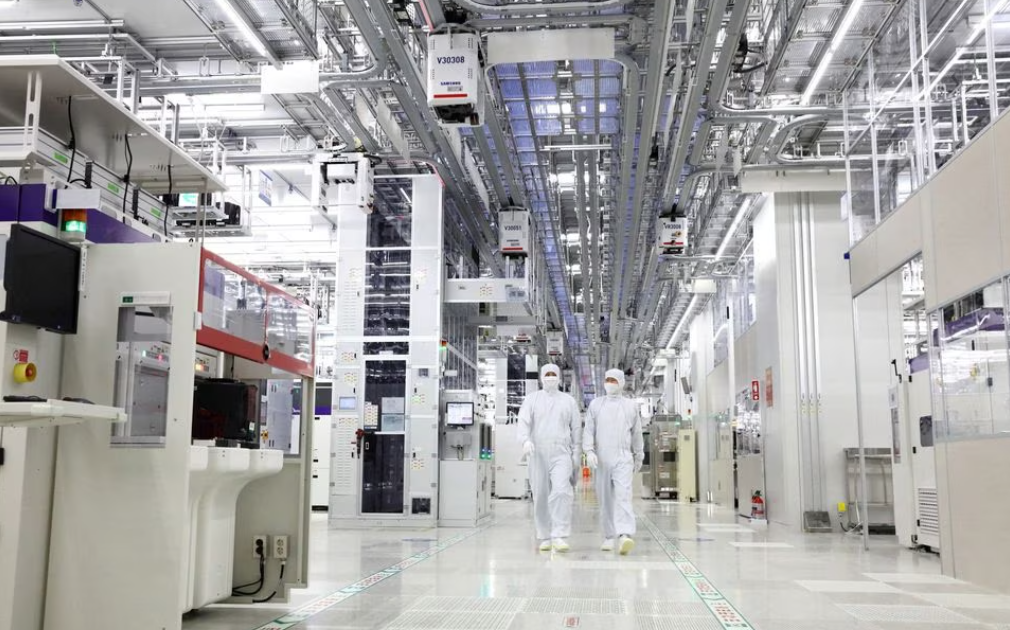 Samsung zmuszony do zainwestowania 25 mld USD zamiast 17 mld USD w budowę nowej fabryki w Teksasie