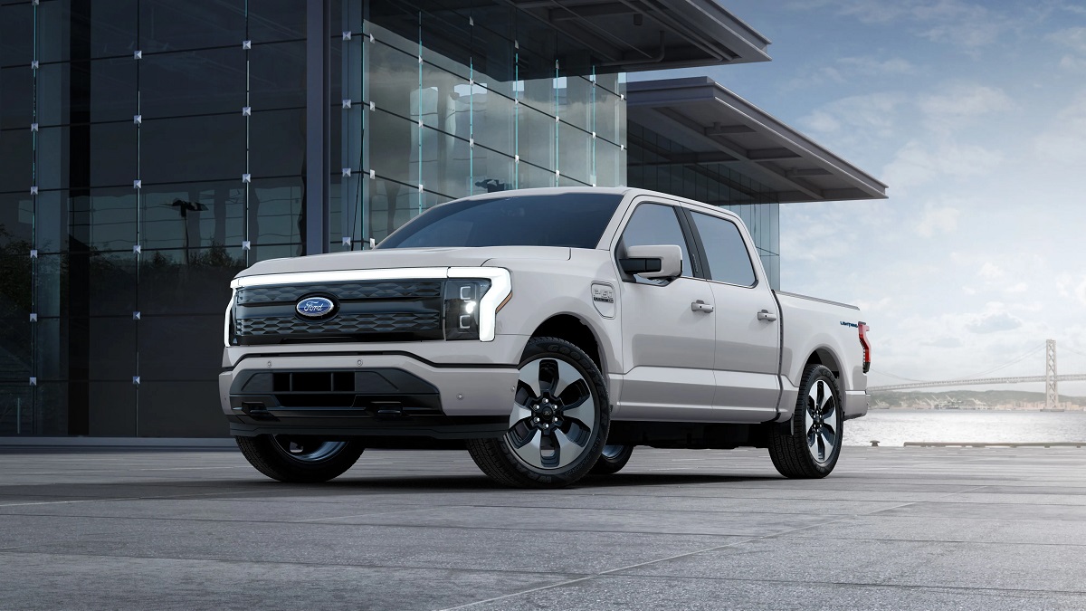 Ford ready to restart production of F-150 Lightning electric pickups