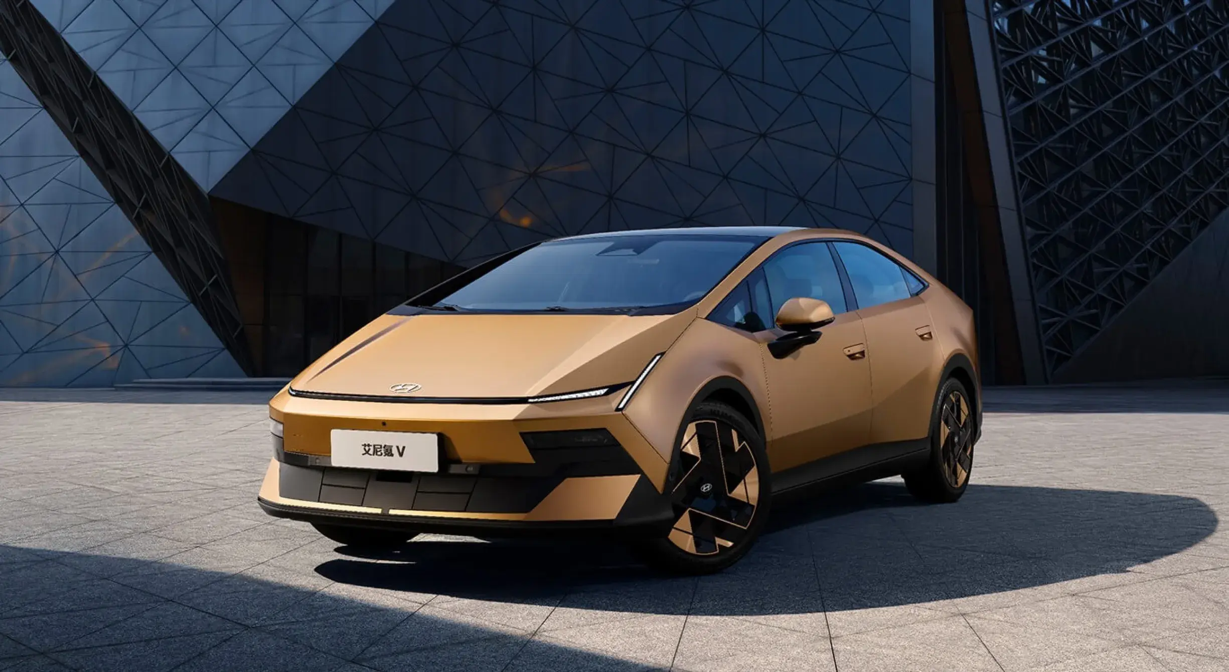 Hyundai Ioniq V экстерьер