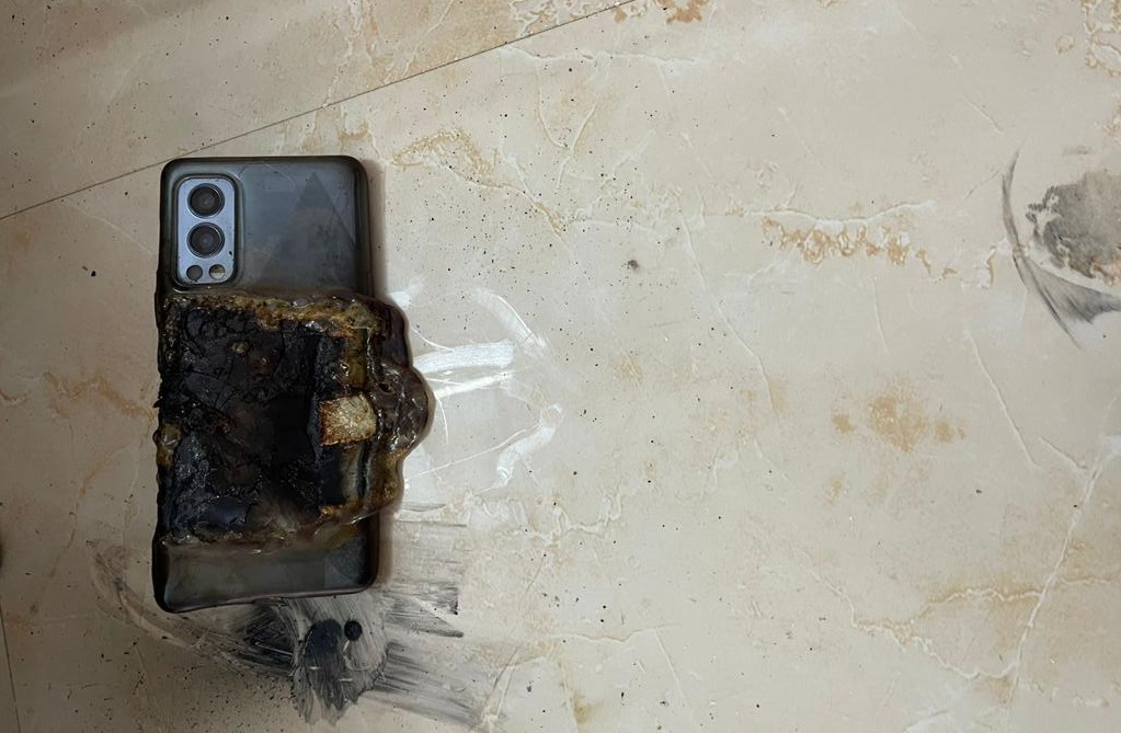 OnePlus Nord 2 ist erneut explodiert - das Unternehmen weigert sich, das Smartphone zu wechseln