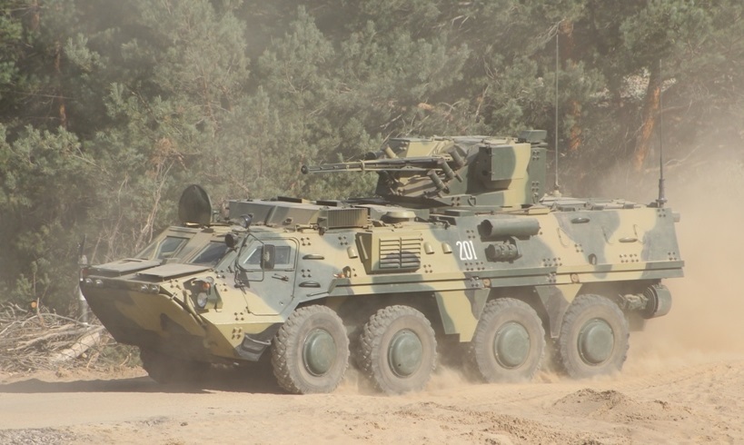Ukrainisches Militär enthüllt seltenen BTR-4 "Bucephalus" im Wert von bis zu 1.600.000 Dollar