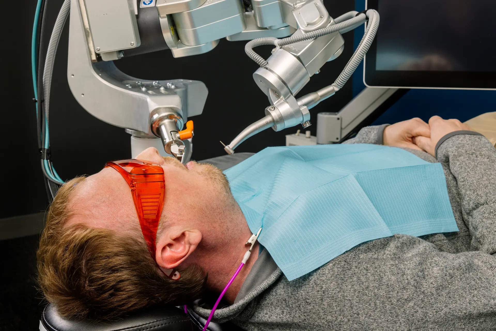 A fully-automated robotic dentist performed the world's first human procedure