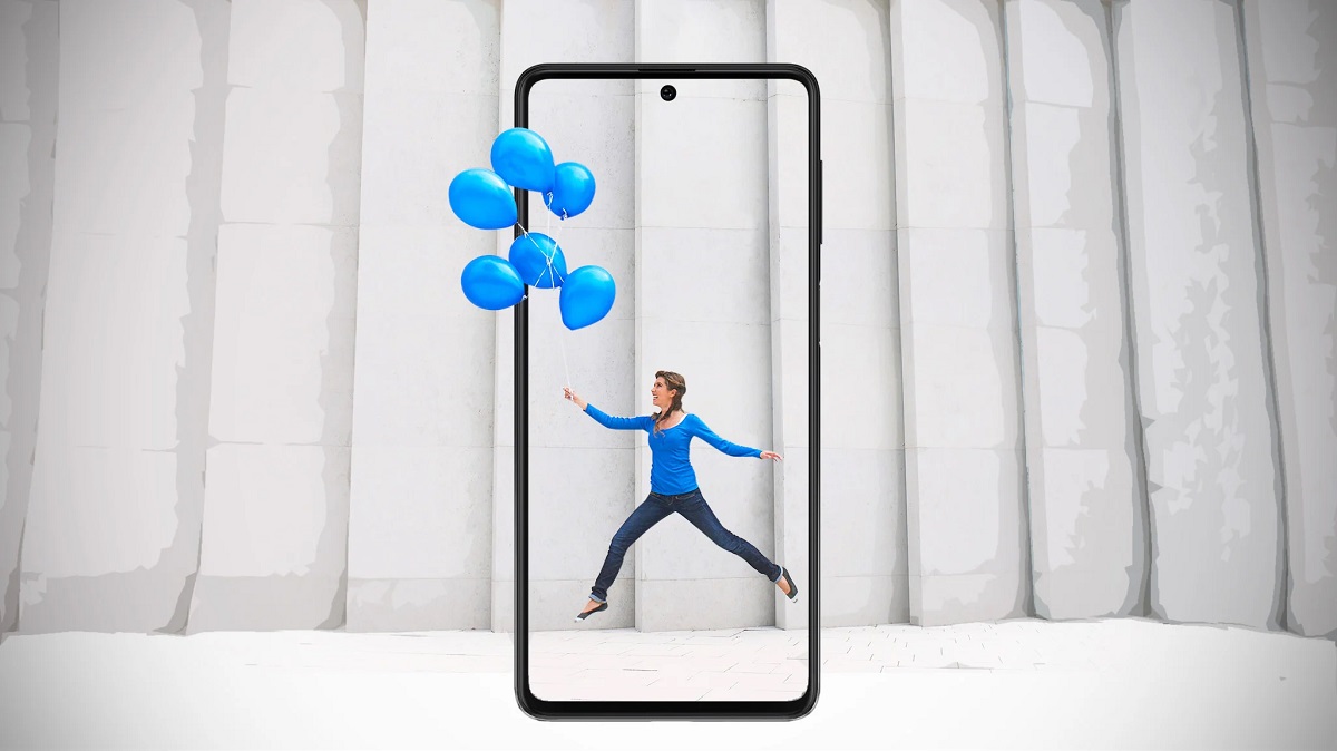 Samsung Galaxy M62, som afslutter Galaxy M6x-serien af smartphones, er begyndt at modtage juni One UI 5-opdateringen