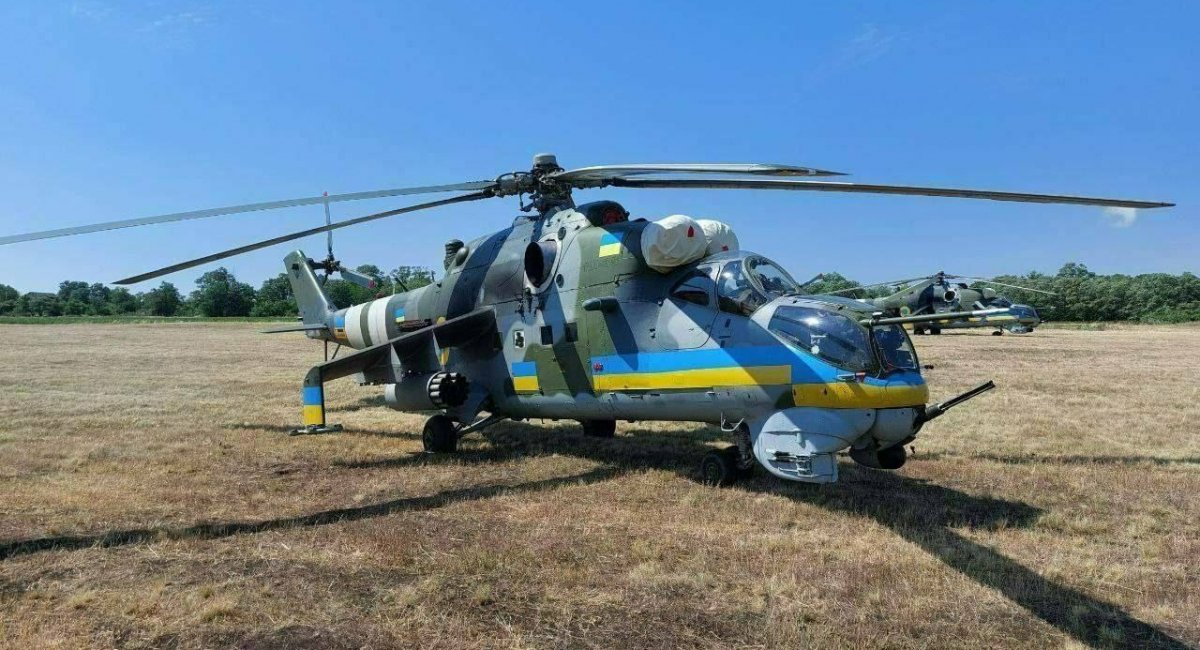 Воздушные Силы Украины показали эффектное видео с ударными вертолётами Ми-24В и Ми-17