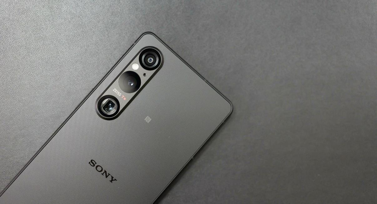Si dice che l'Xperia 1 VI si sbarazzerà di due elementi che rendono unici i telefoni Sony