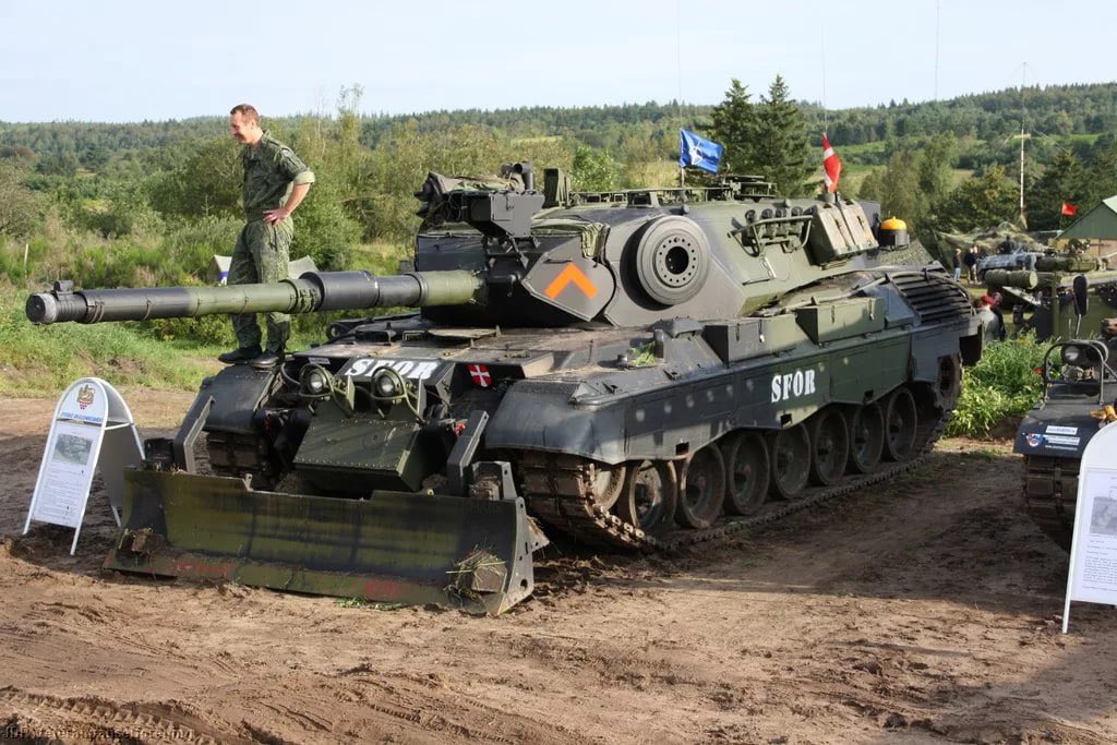 Данія може купити для України 20 танків Leopard 1A5