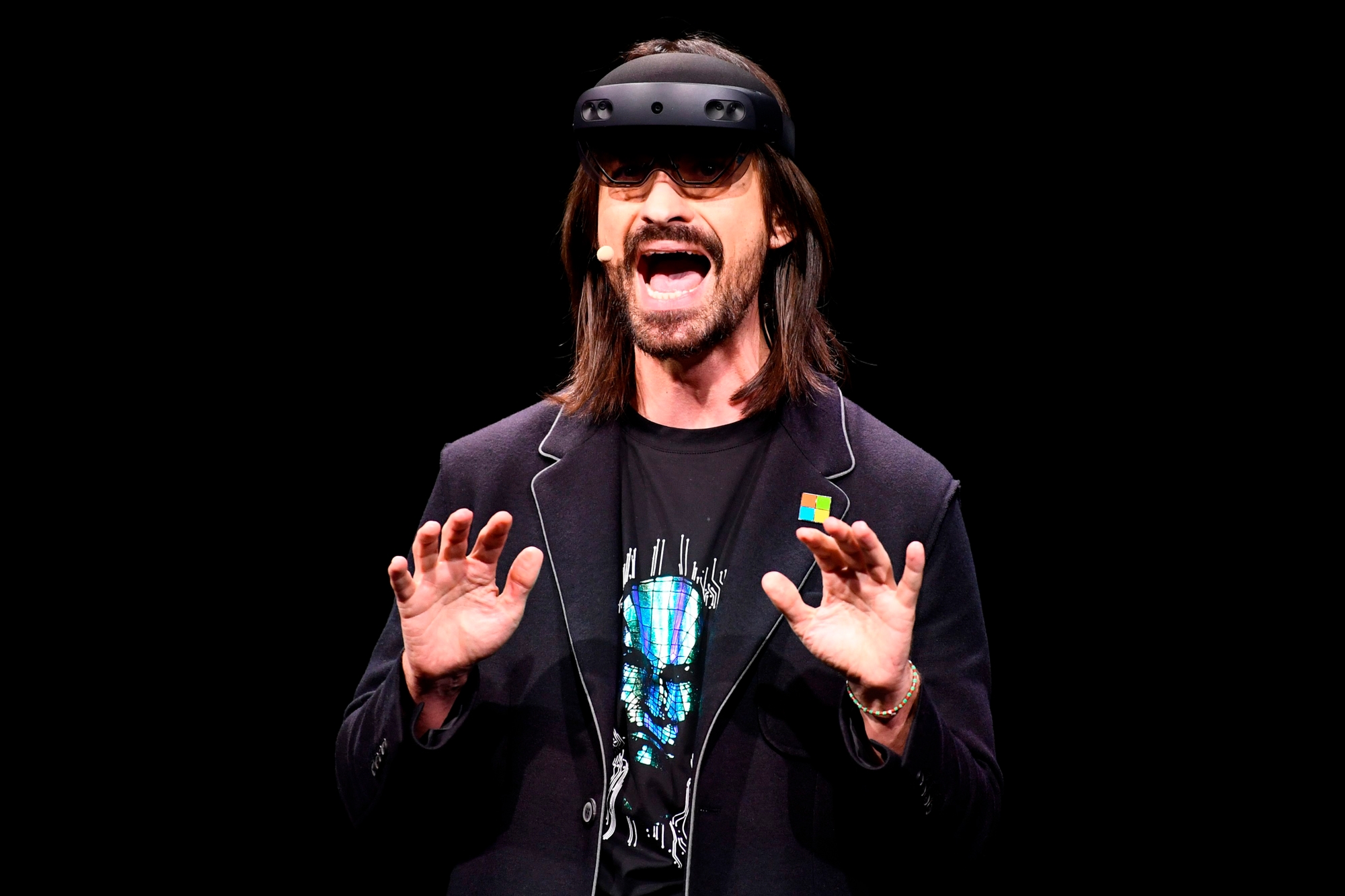 Microsoft interrompe lo sviluppo di HoloLens 3 AR Headset
