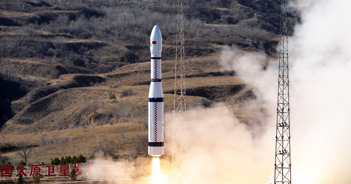 Китай испытал самый мощный в мире ракетный двигатель для лунных и марсианских ракет