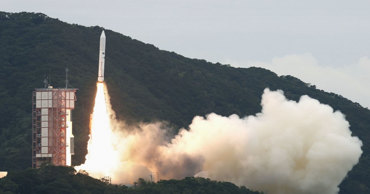 Primer fracaso en 19 años - Japón lanzó un cohete no tripulado Epsilon-6, pero lo destruyó 7 minutos después del lanzamiento
