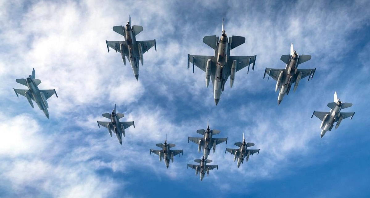 Lockheed Martin може відкрити в Україні центр для навчання та обслуговування американських винищувачів F-16 Fighting Falcon