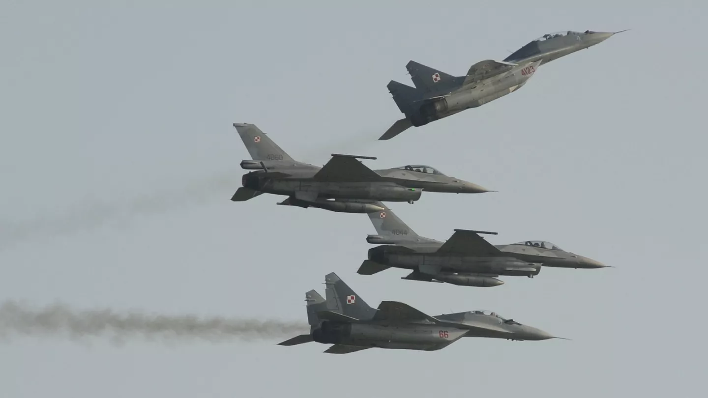 Polen übergibt 10 MiG-29-Jagdflugzeuge aus sowjetischer Produktion an die ukrainischen Luftstreitkräfte