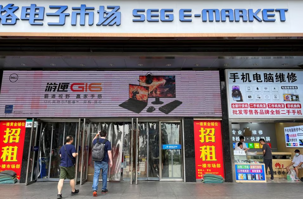 Los chinos venden en secreto chips NVIDIA A100 sancionados por 20.000 dólares en lugar de 10.000
