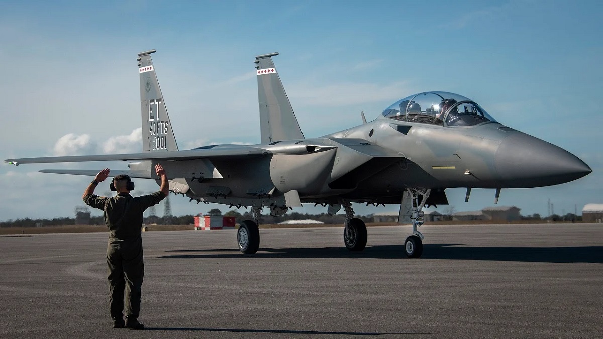 Il Pentagono ha ricevuto ulteriori fondi e potrà acquistare altri due caccia di quarta generazione F-15EX Eagle II per l'Air National Guard Air Force.
