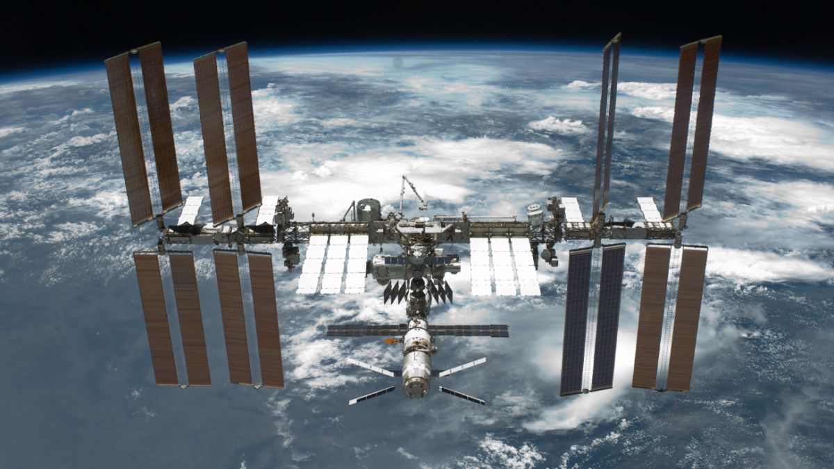 SpaceX will destroy the ISS by dropping it into the sea for $843 million