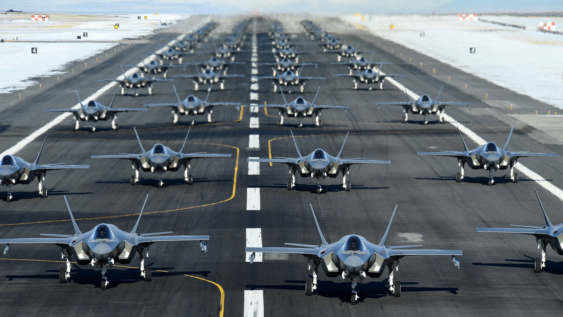 Pentagon buys 375 F-35 fighters worth $30,000,000,000