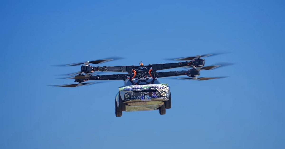 XPeng zeigte das fliegende Auto X3 zum ersten Mal in Aktion
