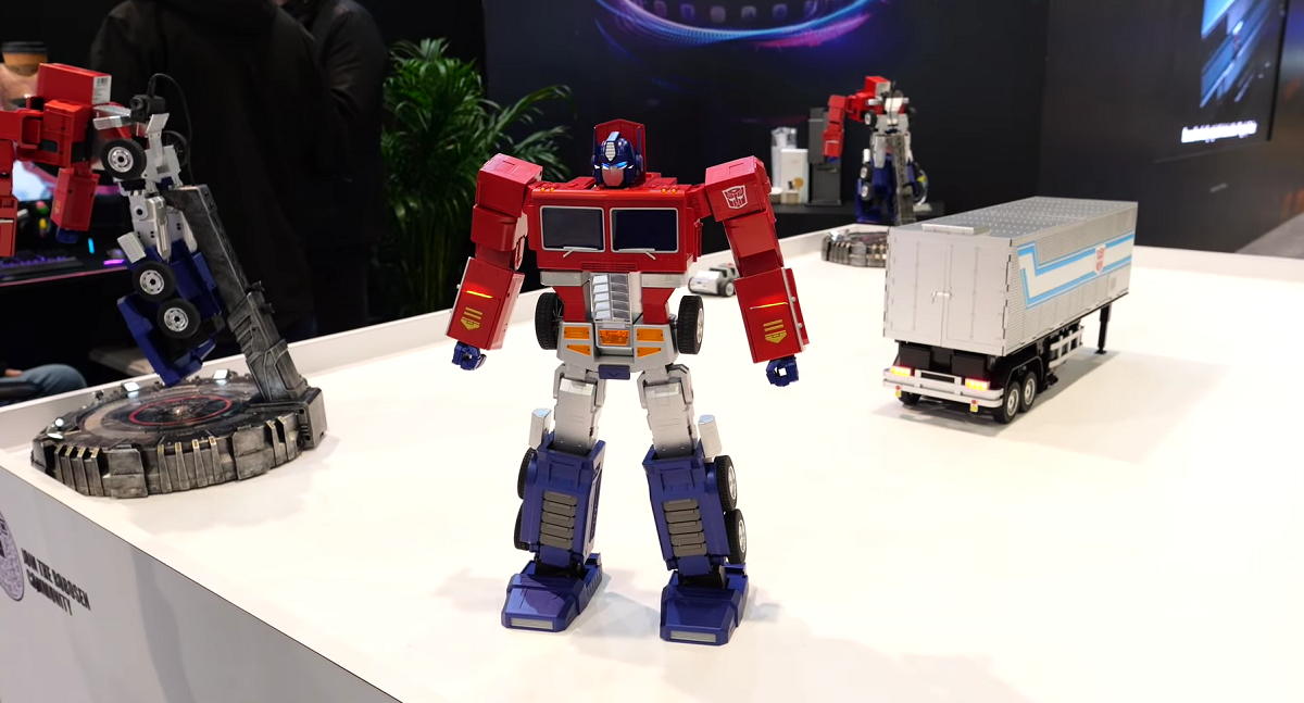 Robosen and Hasbro unveiled Optimus Prime, a radio-controlled robot that can transform into a truck and costs from $699