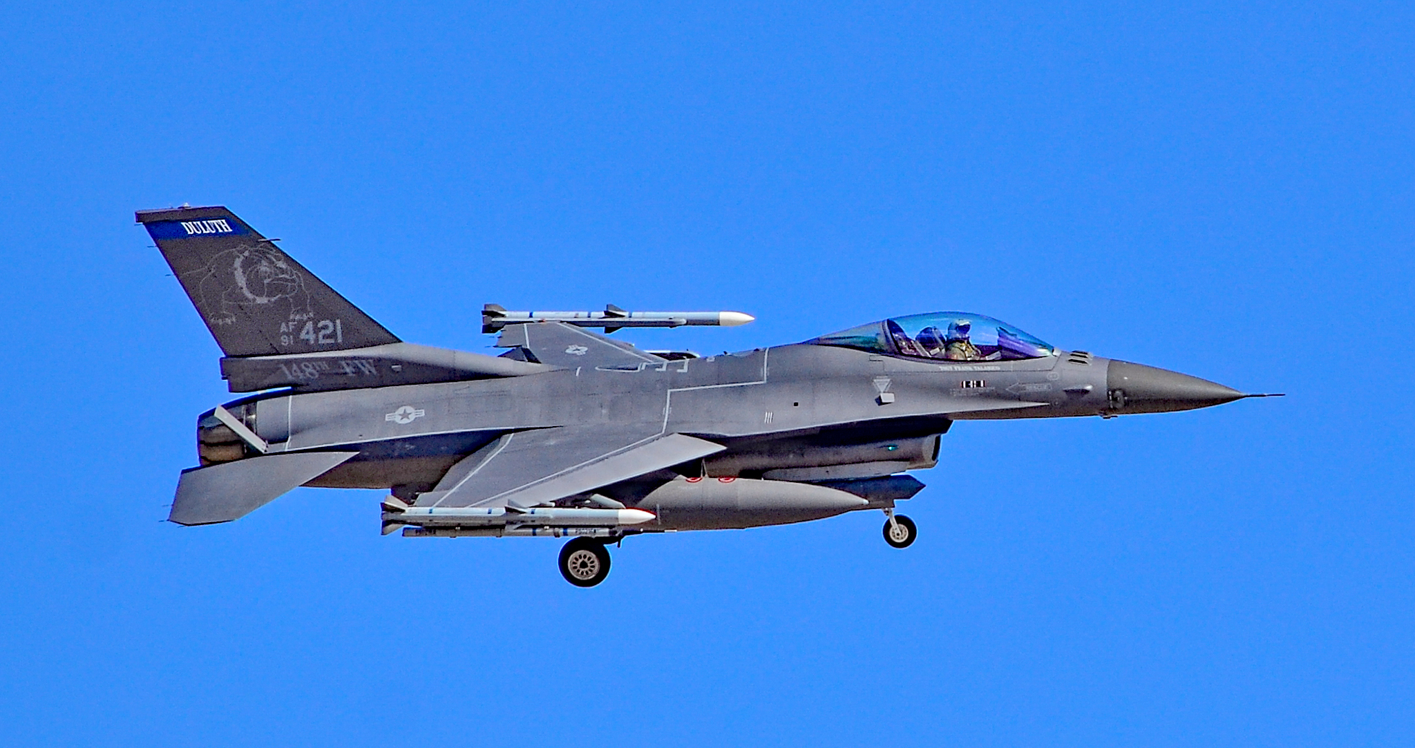 ВПС Національної гвардії Міннесоти оновили винищувачі F-16 новітніми радарами AESA