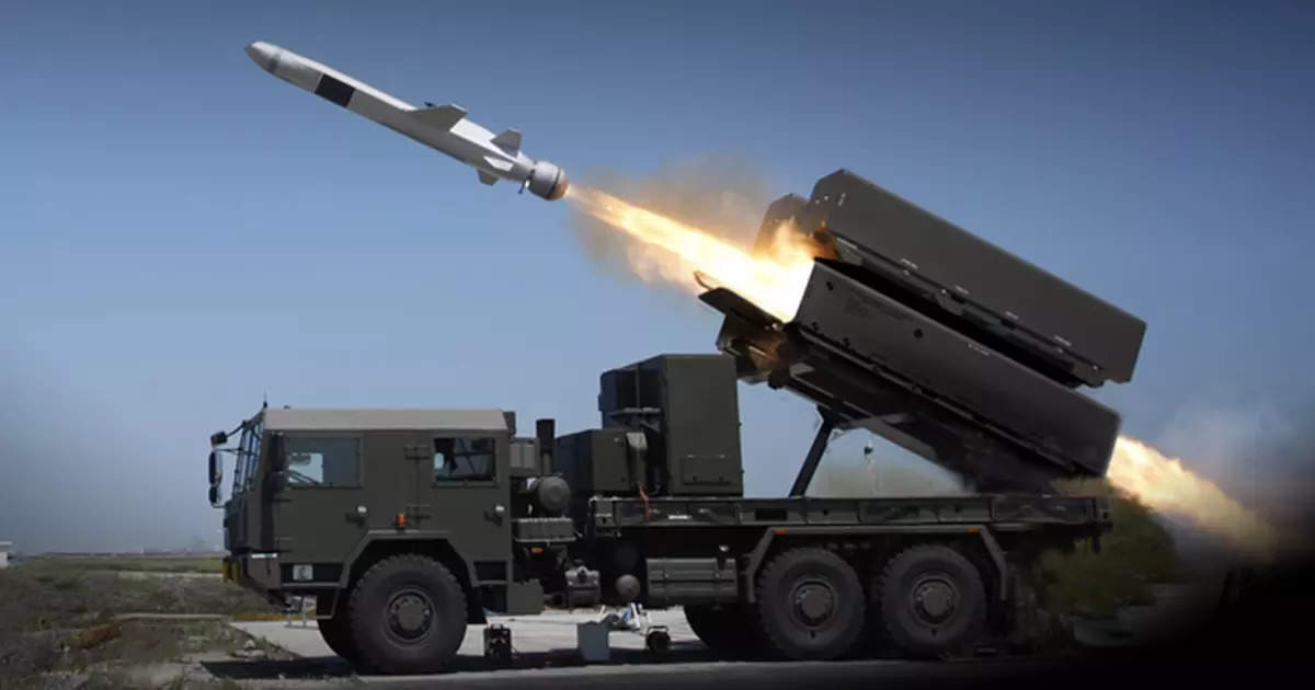 Seltene Videos von Raketenabschüssen des HIMARS-Mehrfachraketenwerfers werden veröffentlicht