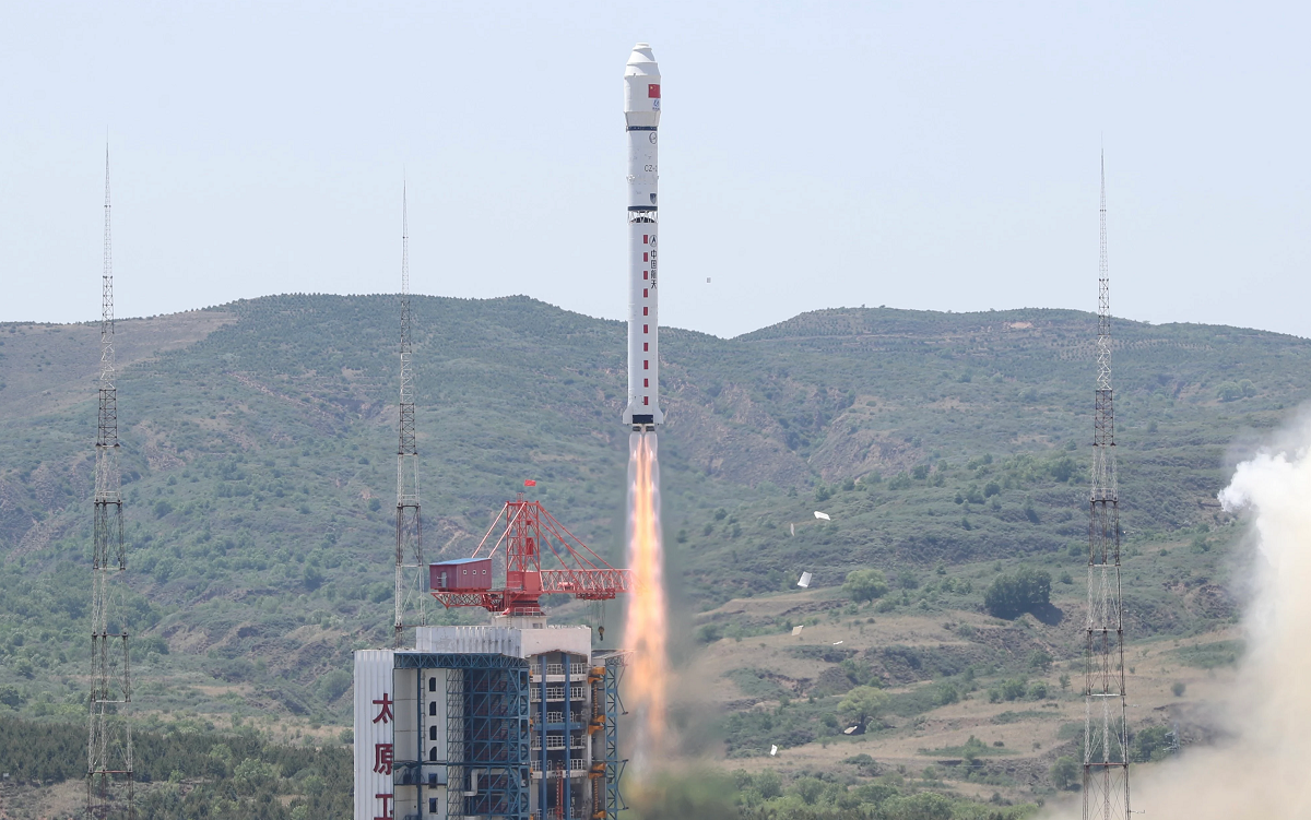 China's Long March 4D rocket sets national record for launching satellites in a single mission