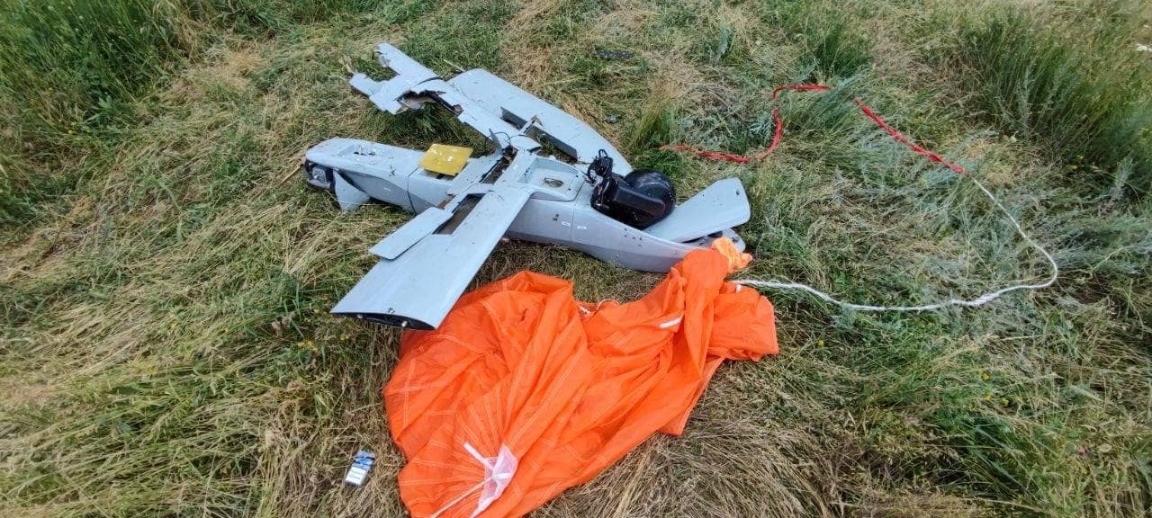 APU for the first time shot down an experimental Russian drone "Merlin-VR", which was not helped by a silent engine